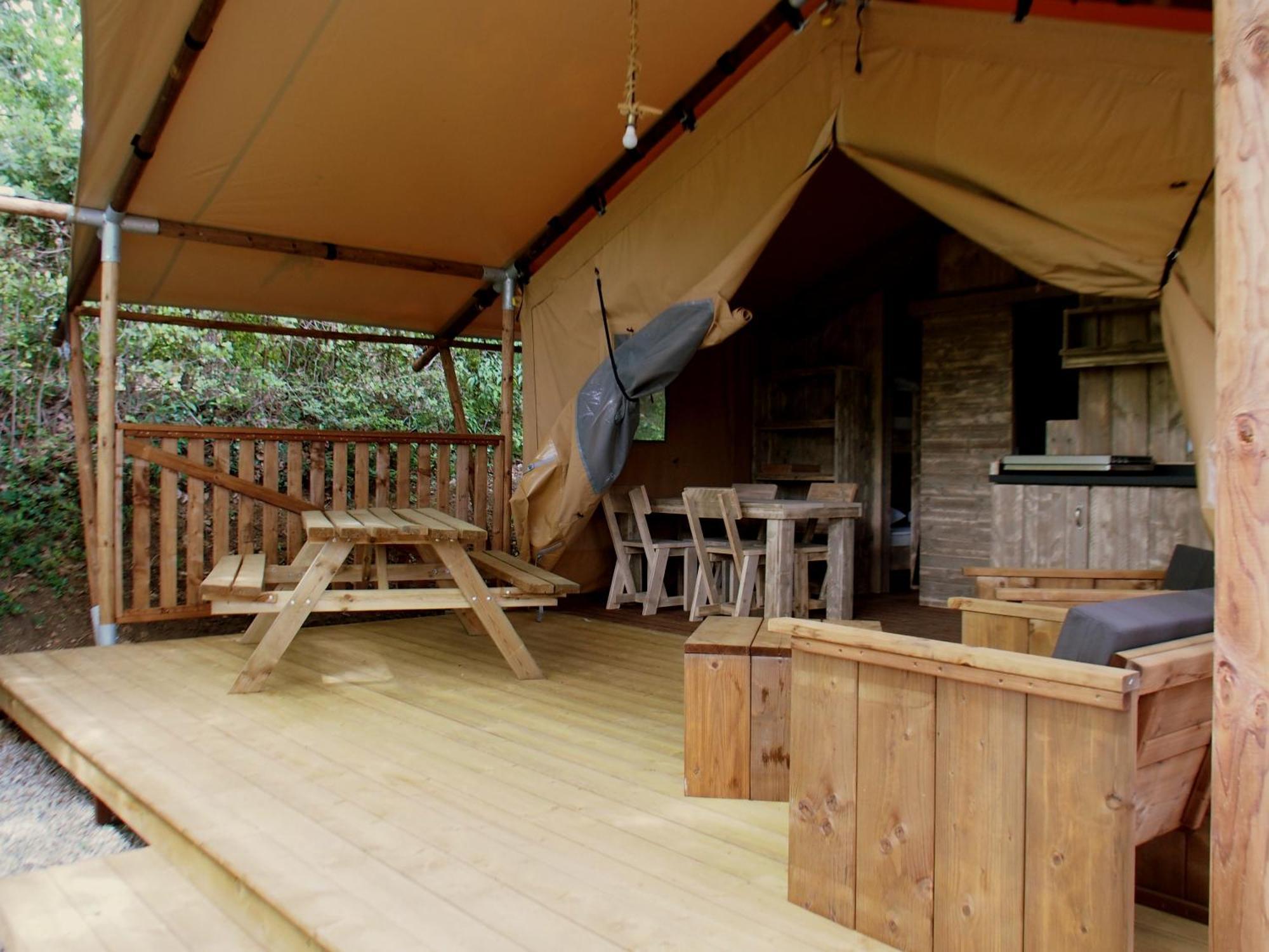 Camping Mas Du Sartre Saint Alban Auriolles Dış mekan fotoğraf